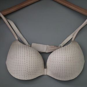 Chantelle bra push up